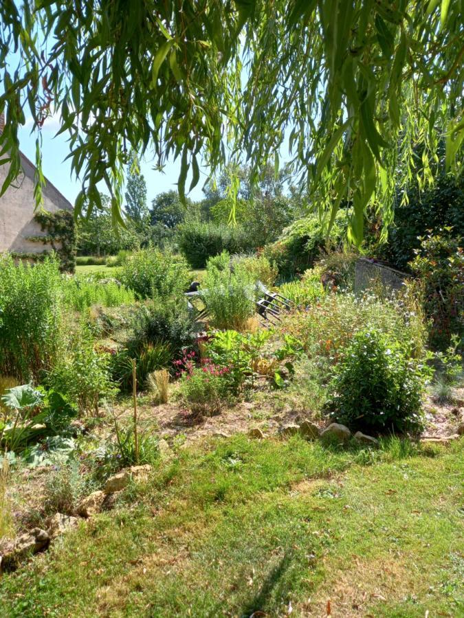 Relais Des Vignottes Bed & Breakfast Chevannes  Exterior photo